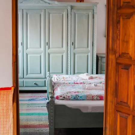 Gazdov Dvor * Vavrisovo